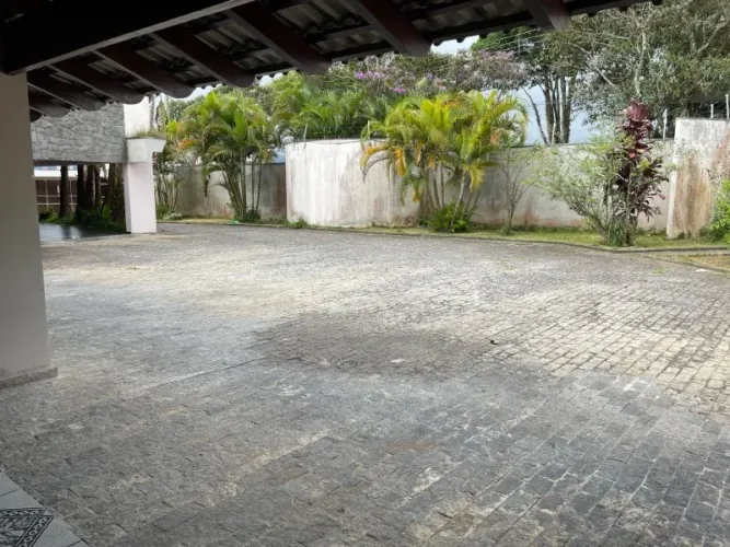 Casa para locação na Vila Oliveira em Mogi das Cruzes.