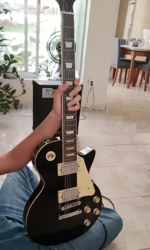 Guitarra Les Paul Strinberg Lps230 Preta