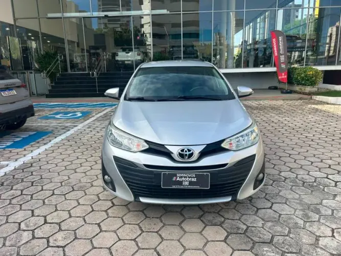 Toyota Yaris XL Sedan 1.5 Flex 16V 4P Aut. 2019