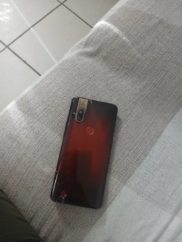 Celular para retirada de peça