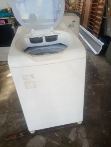 Máquina de lavar roupa