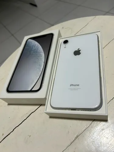 iPhone XR Branco 128GB + Caixa Original