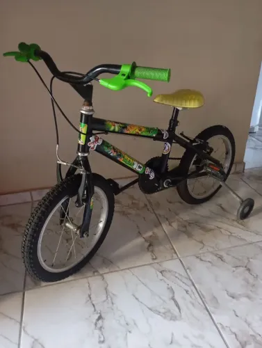 Bicicleta infantil 8anos