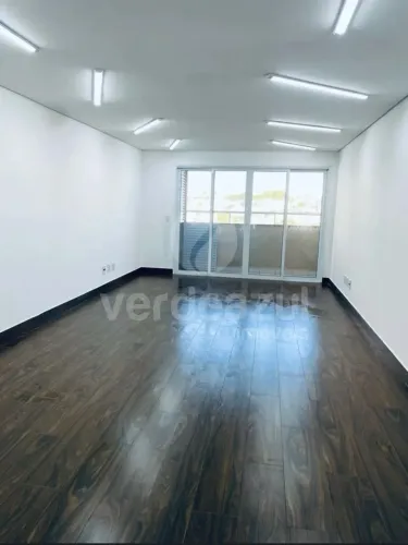 Sala Comercial à Venda no Corporate Indaiatuba Pronta para Uso!