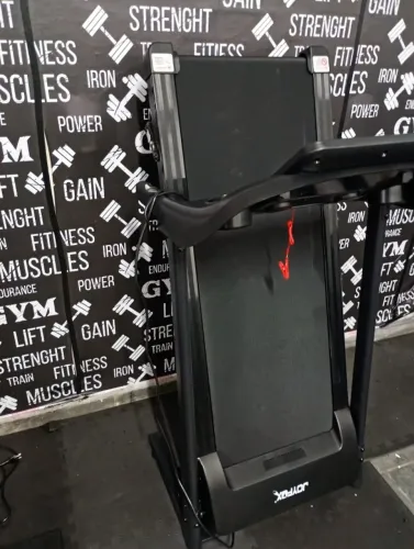 Esteira Elétrica Ergométrica Profissional Fitness 2.0hp 14km/h Com Inclinação