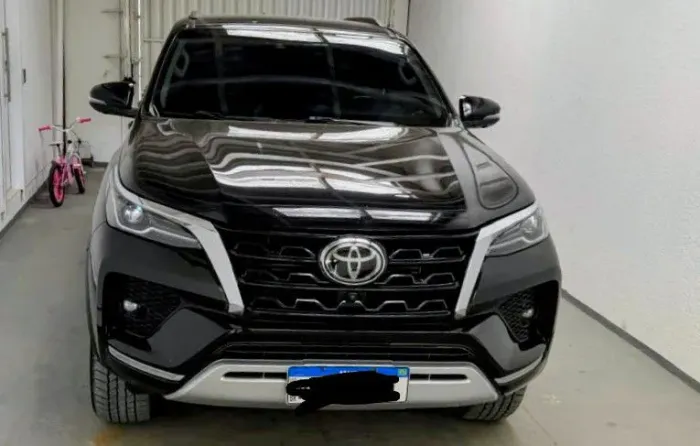Toyota Hilux SW4 SRX 4X4 2.8 TDI 16V Dies. Aut. 2023
