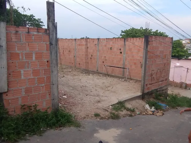 Vendo terreno no bairro Santa Etelvina Manaus/AM