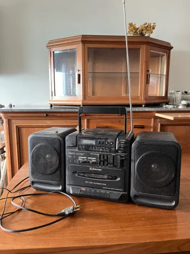 Aparelho de som Emerson fita cassete