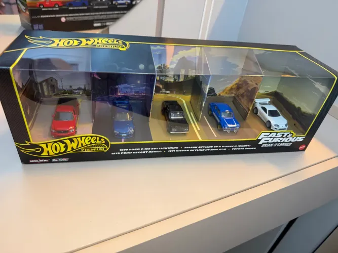 Box Brian 25 anos