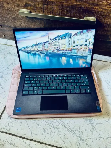 Notebook Lenovo v14 i5 8gb ram 256gb ssd
