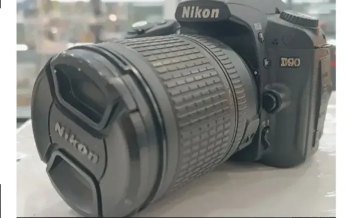 NIKON D90 SUPER CONSERVADA 2 DONO