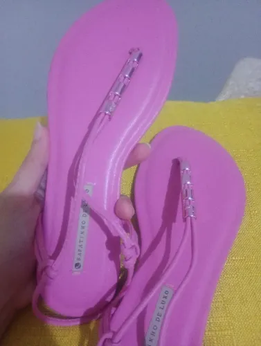 Sandália Rasteirinha Rosa Grape