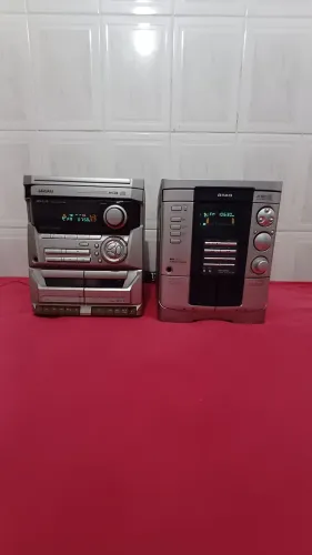 Aparelhos Aiwa antigos relíquias