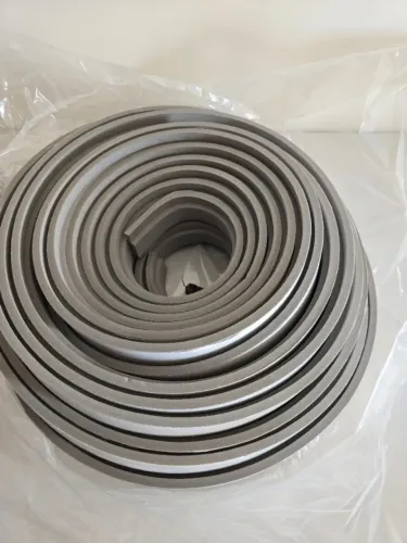 Moldura Roda Teto Eva Autocolante E23 3,5cmx1cm 20 Metros