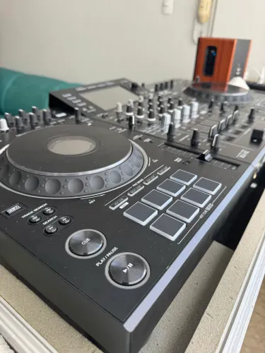 Controladora Pioneer XDJ XZ 4 Canais - Muito Nova, Pouco Usada