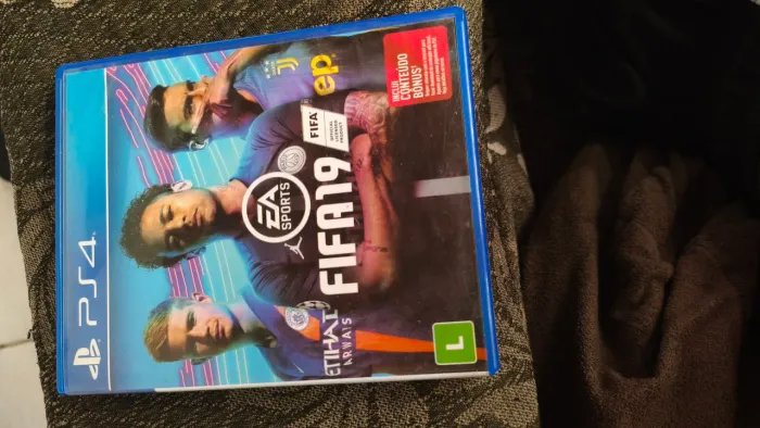 FIFA 19 ps4 usado