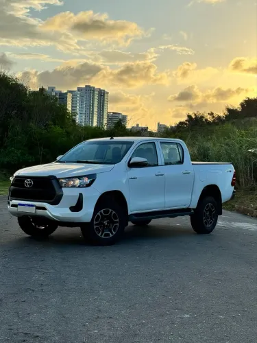 Toyota Hilux CD 4X4 2.8 Diesel Mec. 2022
