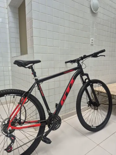 Bike GTI Roma Aro 29 Tam 21 + Nota Fiscal + Trava com Segredo + LEDs