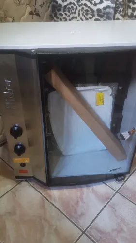 Máquina de assar frango novinha 