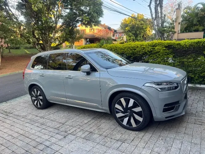 Volvo XC-90 T-8 Ultimate 2.0 AWD (híbrido) 2024