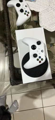 Xbox séries s 512 g (2 controles)