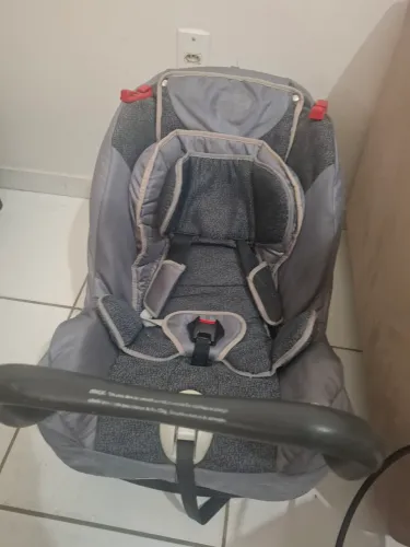 Cadeira de carro da burigoto