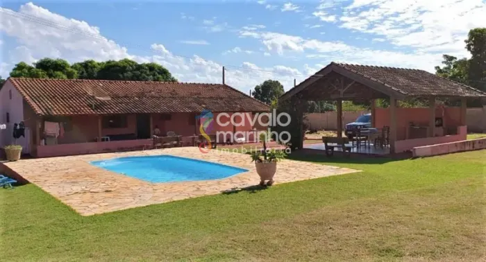 Chácara à venda - 6 dormitórios , 10 vagas - 6100 m² - Rural - Guatapará/SP