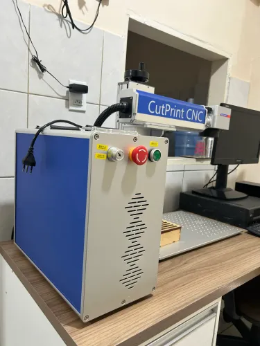 Máquina de Gravação a laser