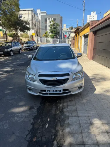 Chevrolet Onix JOY Hatch 1.0 8V Flex Mec. 4P 2017