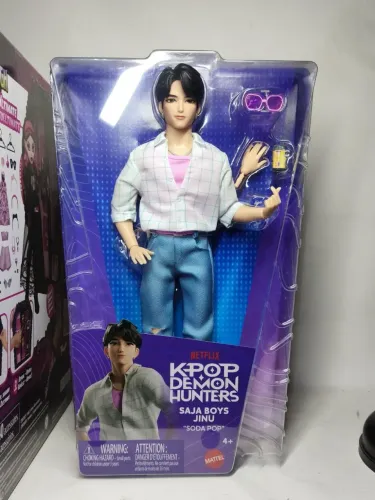 Jinu (2 bonecos kpop) mira reservados