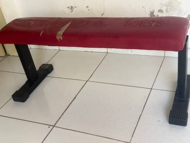 Banco para exercícios.