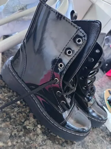 Bota Verniz Nova