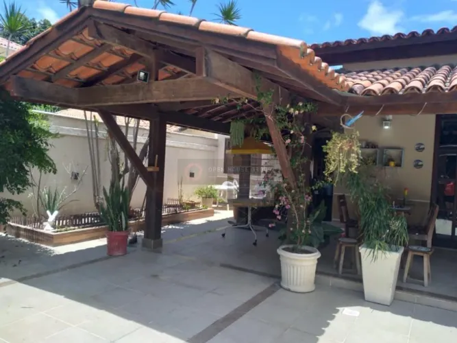 Open House vende casa em Itaipu
