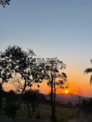 Chácara em Bragança Paulista, 7200 m², Duas Residências Independentes, Opção em locação pa