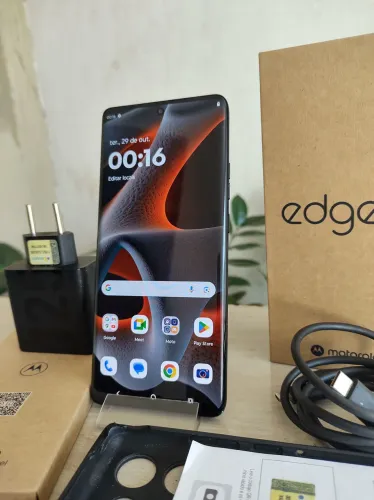 Motorola Edge 50 pro (256GB,24ram) Original. Sem defeito 