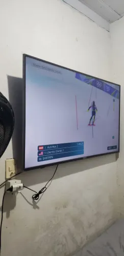 Smart TV 4K 55" LG UHD Processador A7 AI