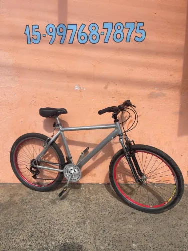 Bicicleta aro 26 Alumínio
