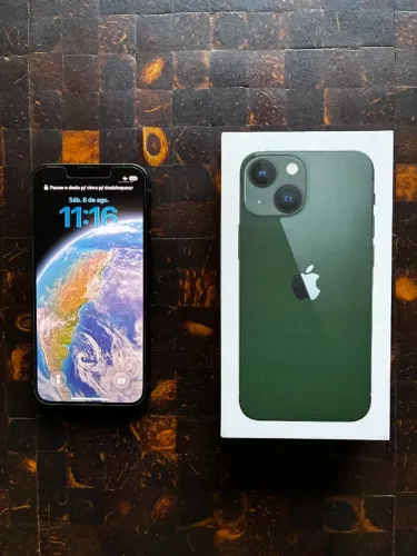 iPhone 13 Mini 128GB Verde - Caixa + Capa Nomad + Capa Silicone + Bateria 76%