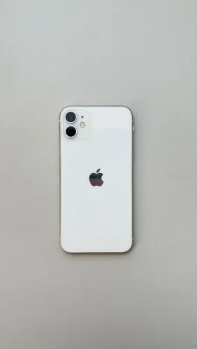 Vendo Iphone 11 com 128GB