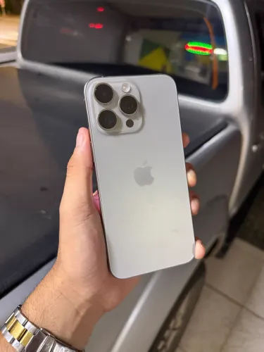iPhone 15 Pro Max 256gb Titânio