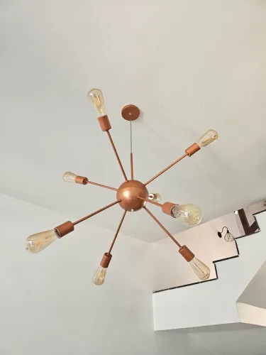 Lustre moderno e sofisticado.