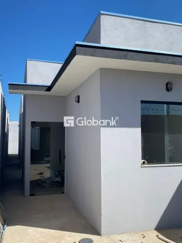 Casa à venda em Jardim Liberdade com 65m², 3 Quarto(s), 1 Suíte(s), 2 Vaga(s)
