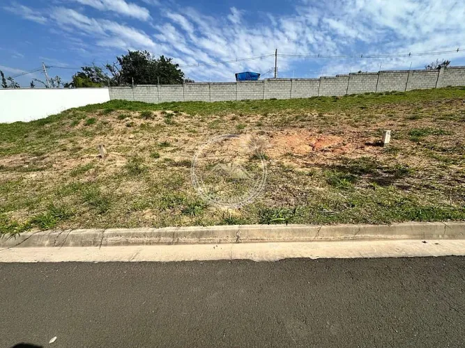 Terreno em condominio Fechado em Araçariguama R$ 160.000,00