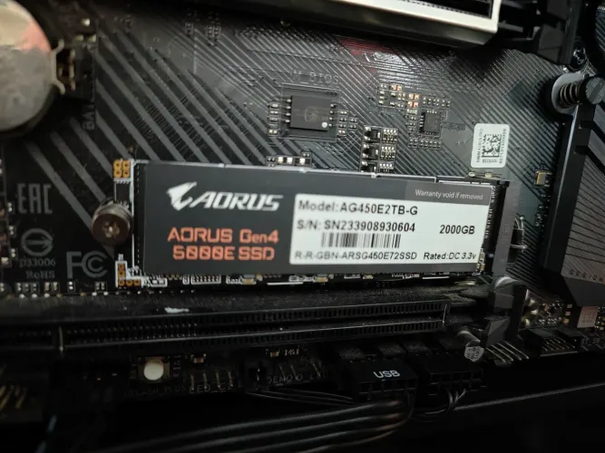 PRA SAIR LOGO! SSD NVME AORUS 2TB GEN4