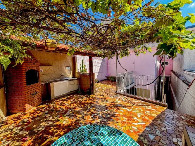 Casa reformada a venda na Mooca