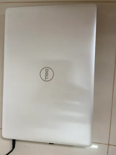 Notebook Dell perolado