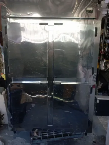 Geladeira 4 portas de inox