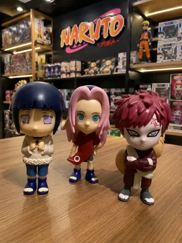 Lote com 03 colecionáveis da Saga Naruto 