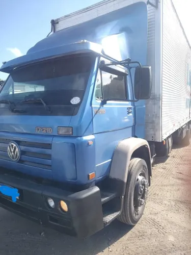 VOLKS 17.210 TRUCK CHAPEADO