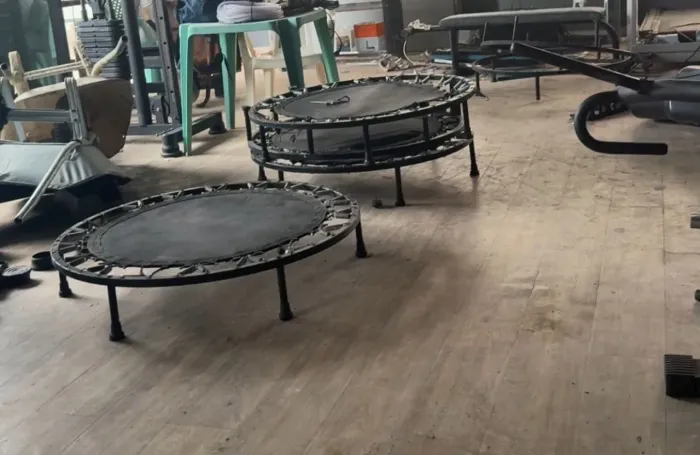 Vendo jumps / Academia 